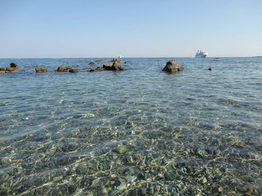 Invito Al Viaggio Bed & Breakfast Giardini Naxos Luaran gambar