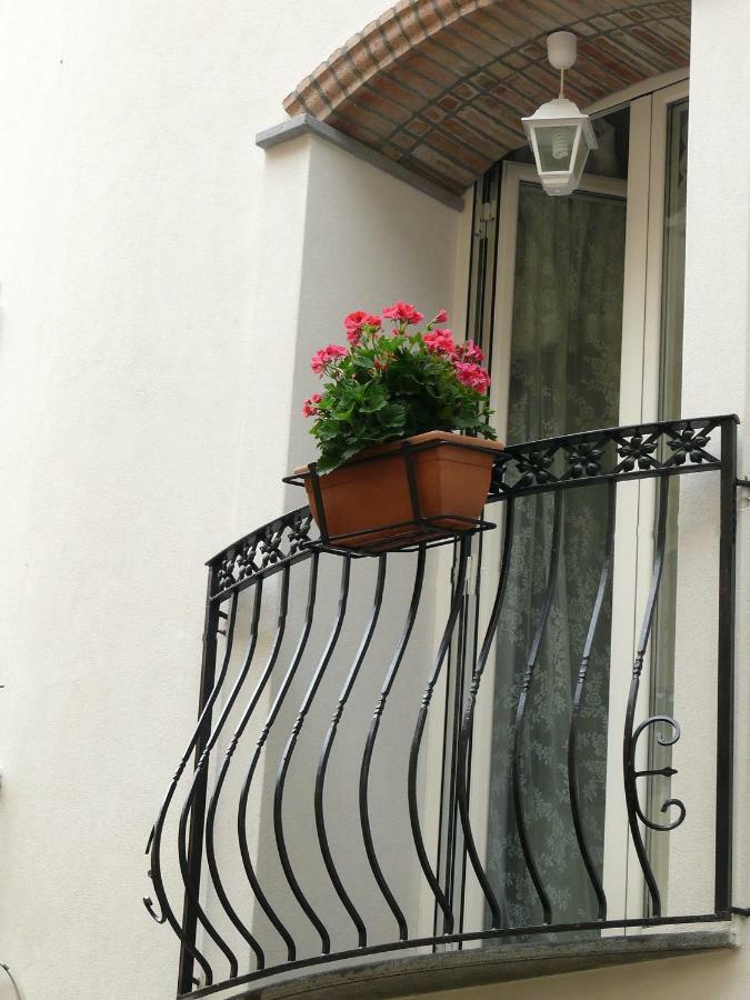 Invito Al Viaggio Bed & Breakfast Giardini Naxos Luaran gambar